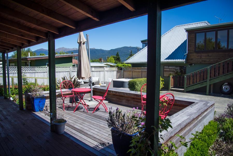 Te Waka Lodge Te Anau Bagian luar foto
