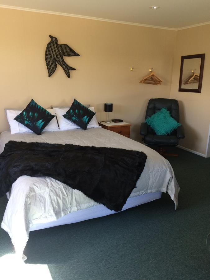 Te Waka Lodge Te Anau Bagian luar foto
